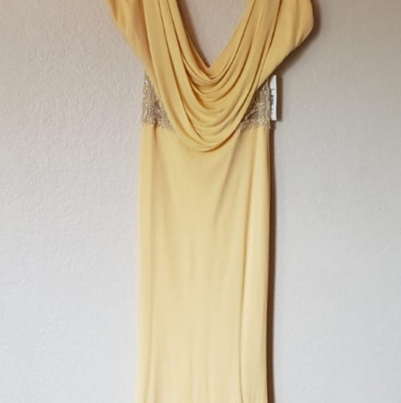 Dress - Picture 7 of 8